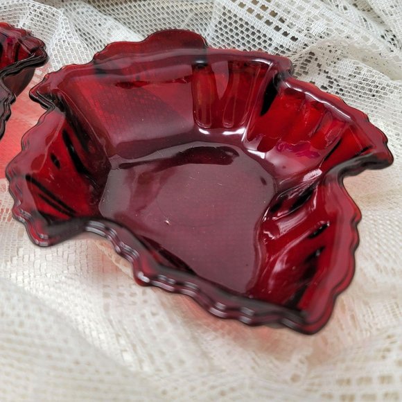Anchor Hocking Ruby Red Glass Maple Leaf CandyDish - Picture 5 of 7